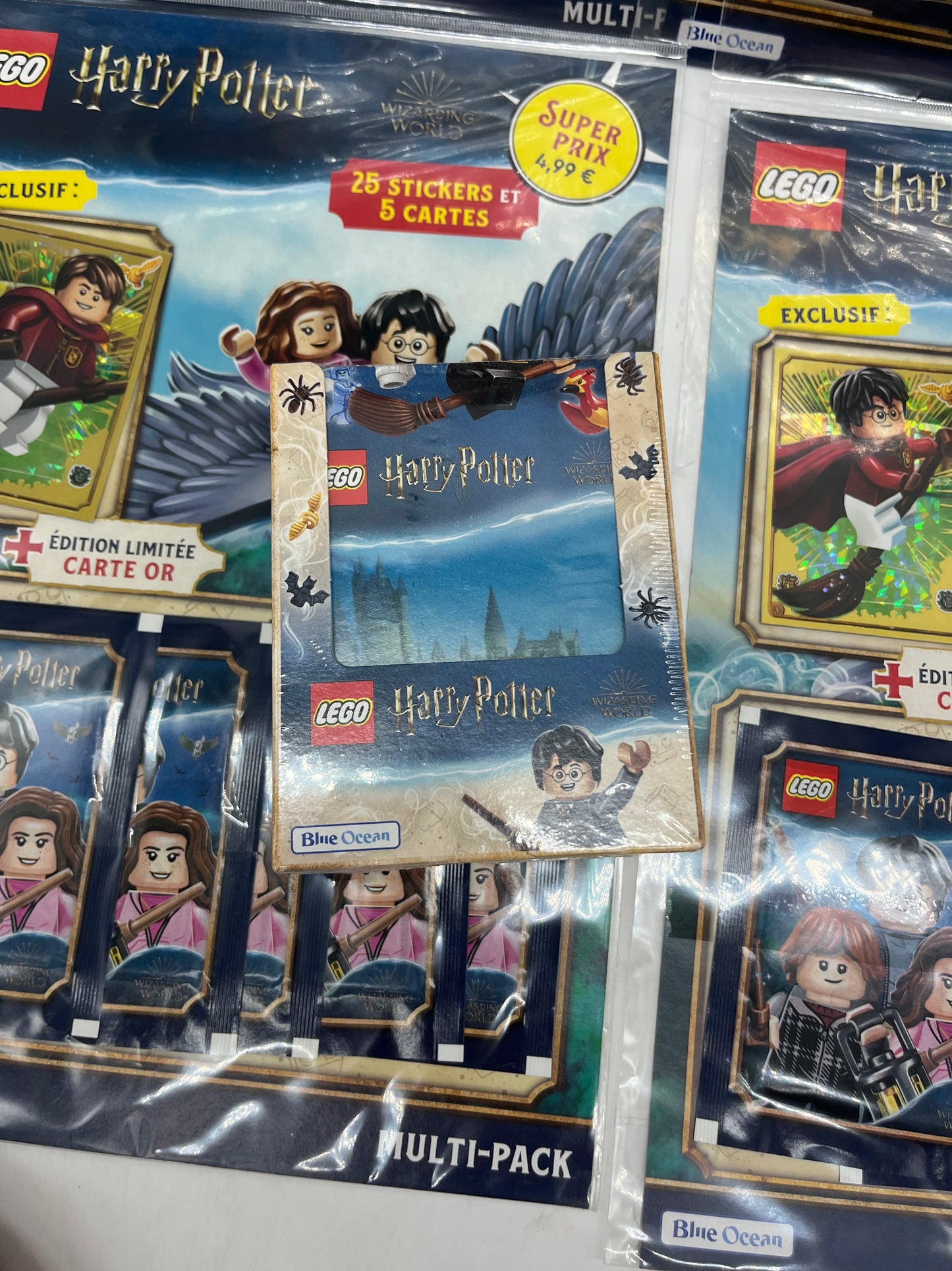 Lot de 4 Multipacks et un display de 25 pochettes de 5 stickers Lego Harry Potter Stickers avec carte édition limitée Neuf sous blister