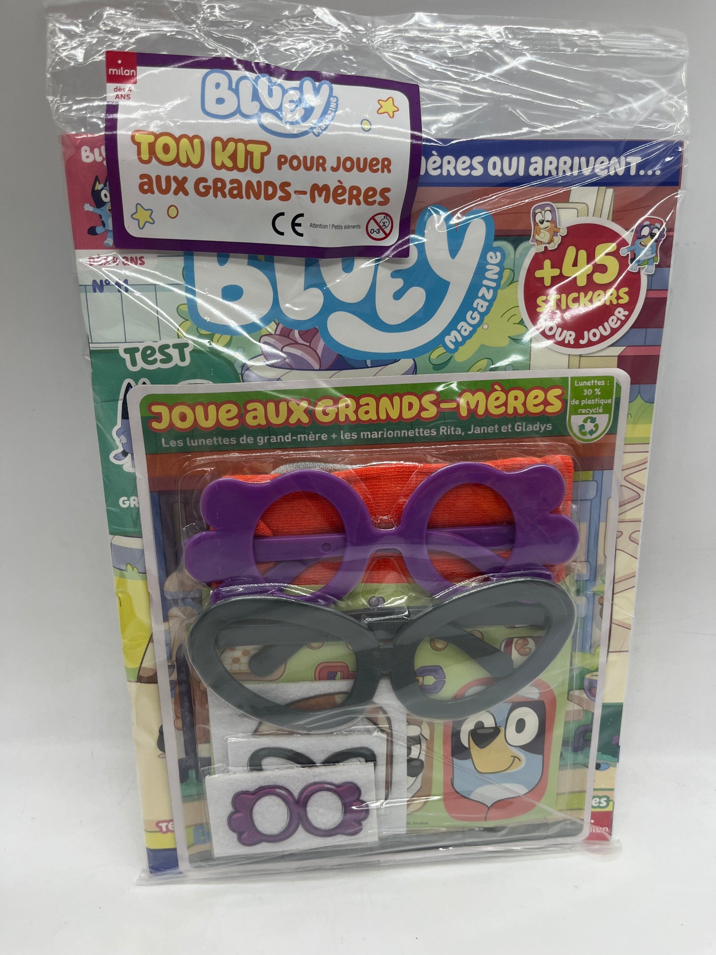 Livre d’activité magazine Bluey disney numéro 11 avec son kit pour jouer au mamies Neuf