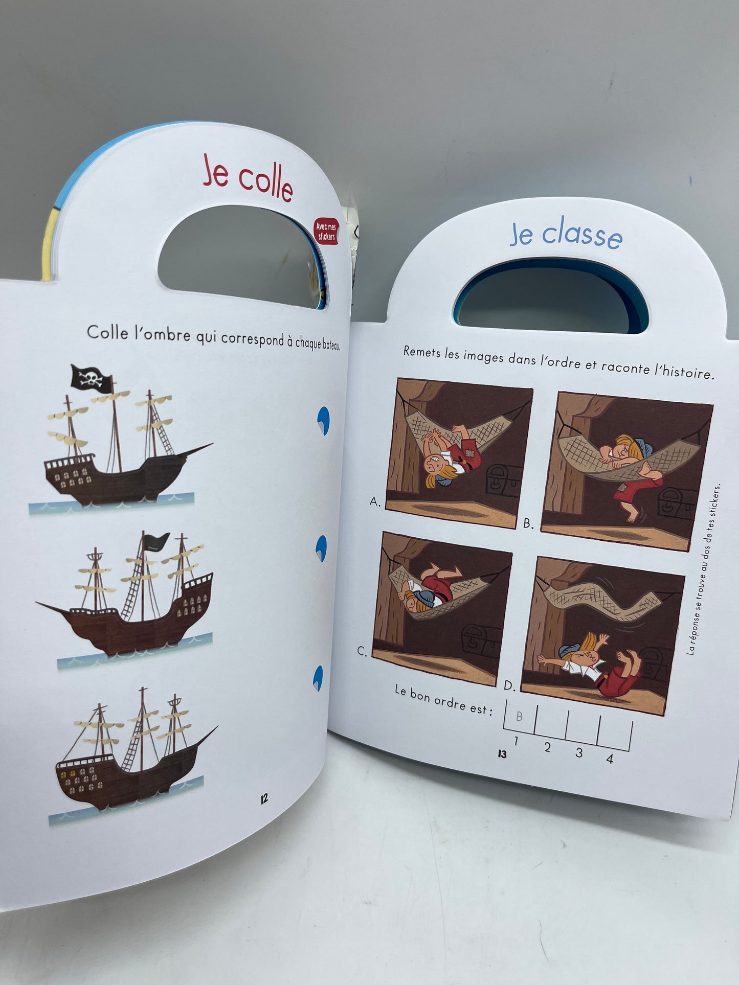 Livre d’activité Magazine Ma valise à jeux spécial  Pirate avec crayon Neuf