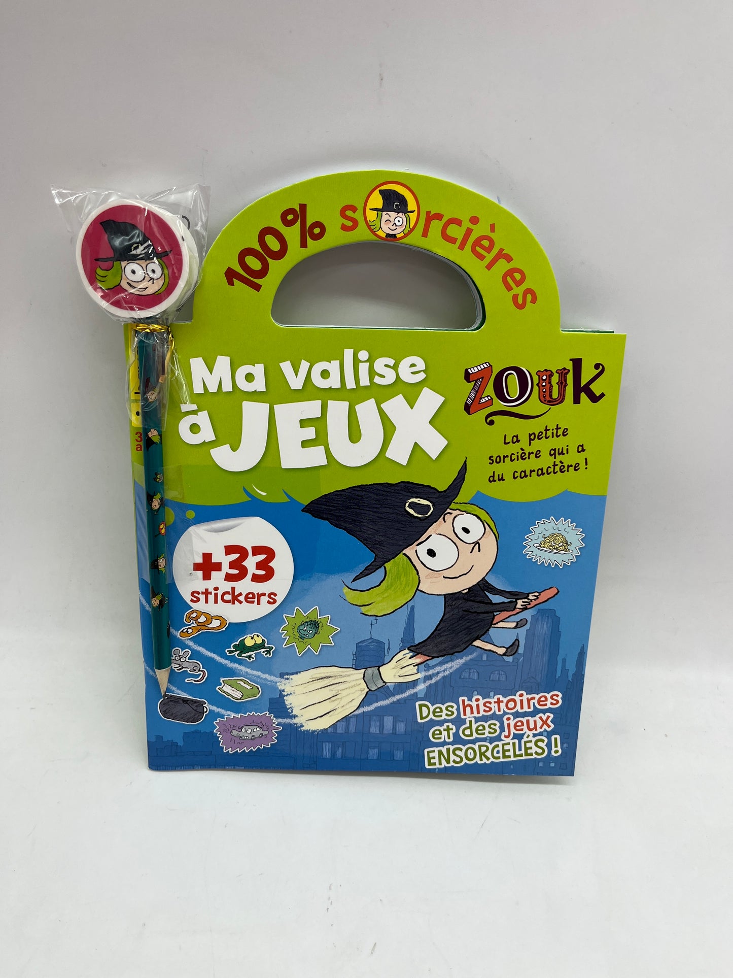 Livre d’activité Magazine Ma valise à jeux spécial Halloween  Zouk la sorcière avec crayon Neuf