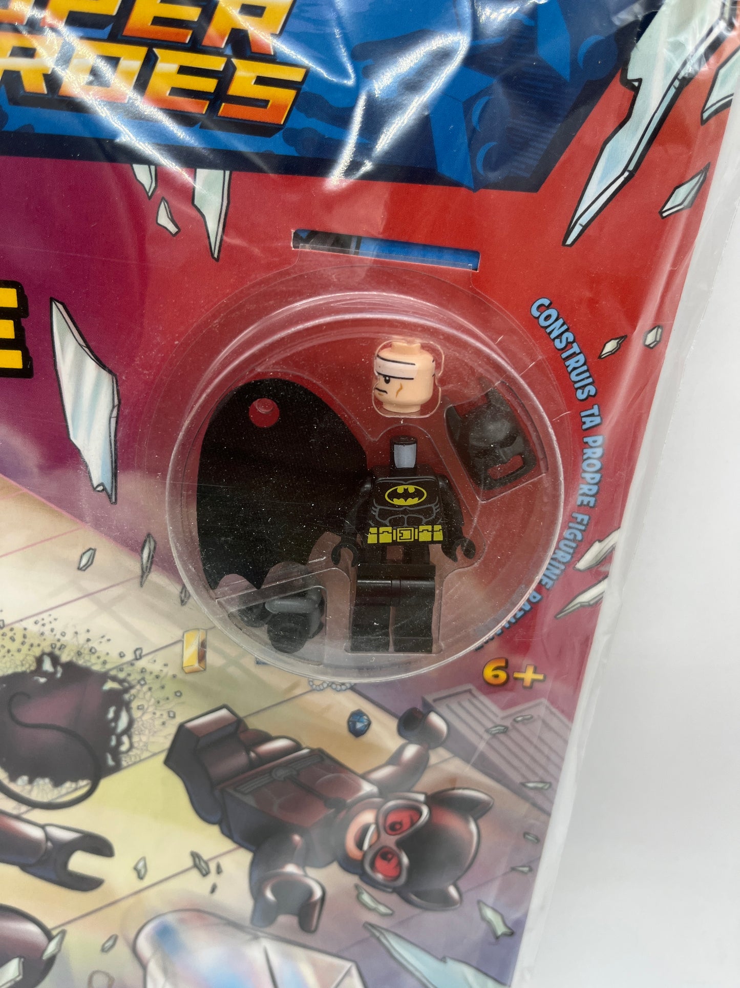 Super héros livre d’activité Magazine Lego Batman avec sa minifigure Batman  Neuf !