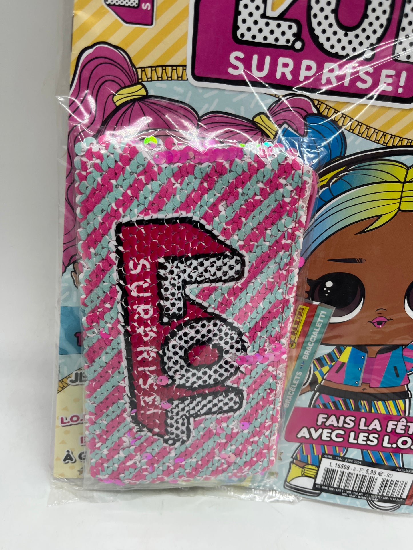 Livre d’activité  Magazine disney LOL surprise numero 8 avec sa trousse a paillette Neuf
