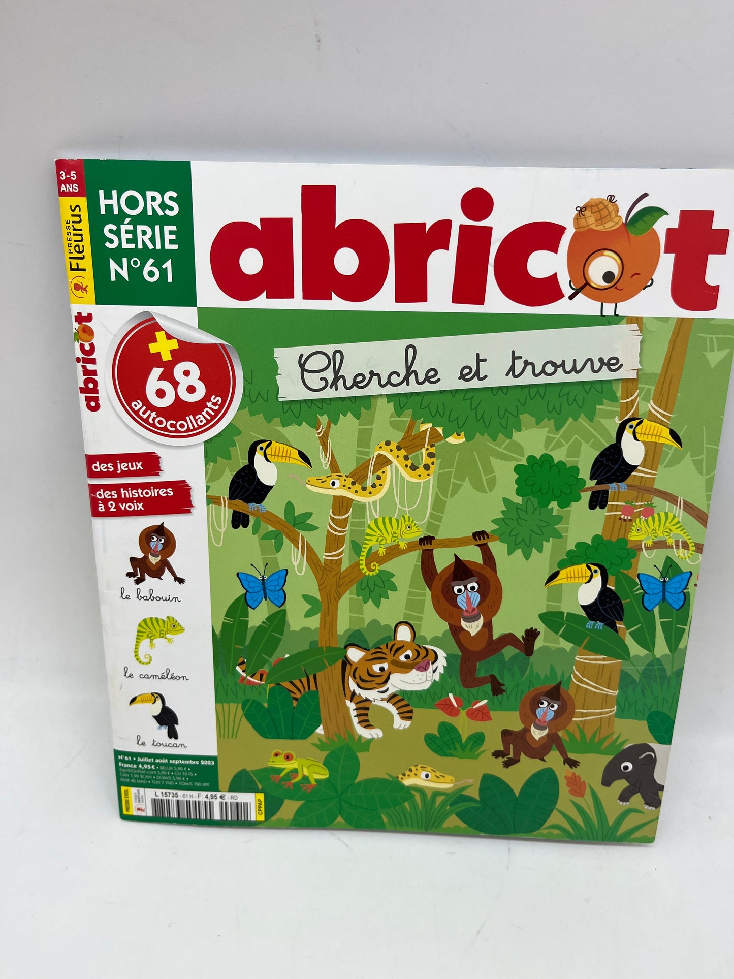 Livre d’activité Abricot Spécial Cherche et trouve modèle Hors serie thème à la jungle Neuf