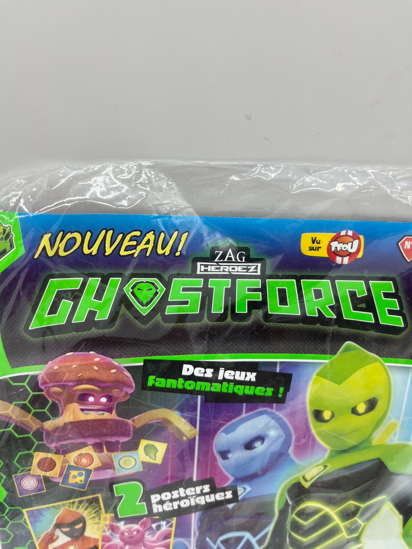 livre d’activité Magazine Ghostforce Alien avec son gamewater jeu d’eau  Neuf !