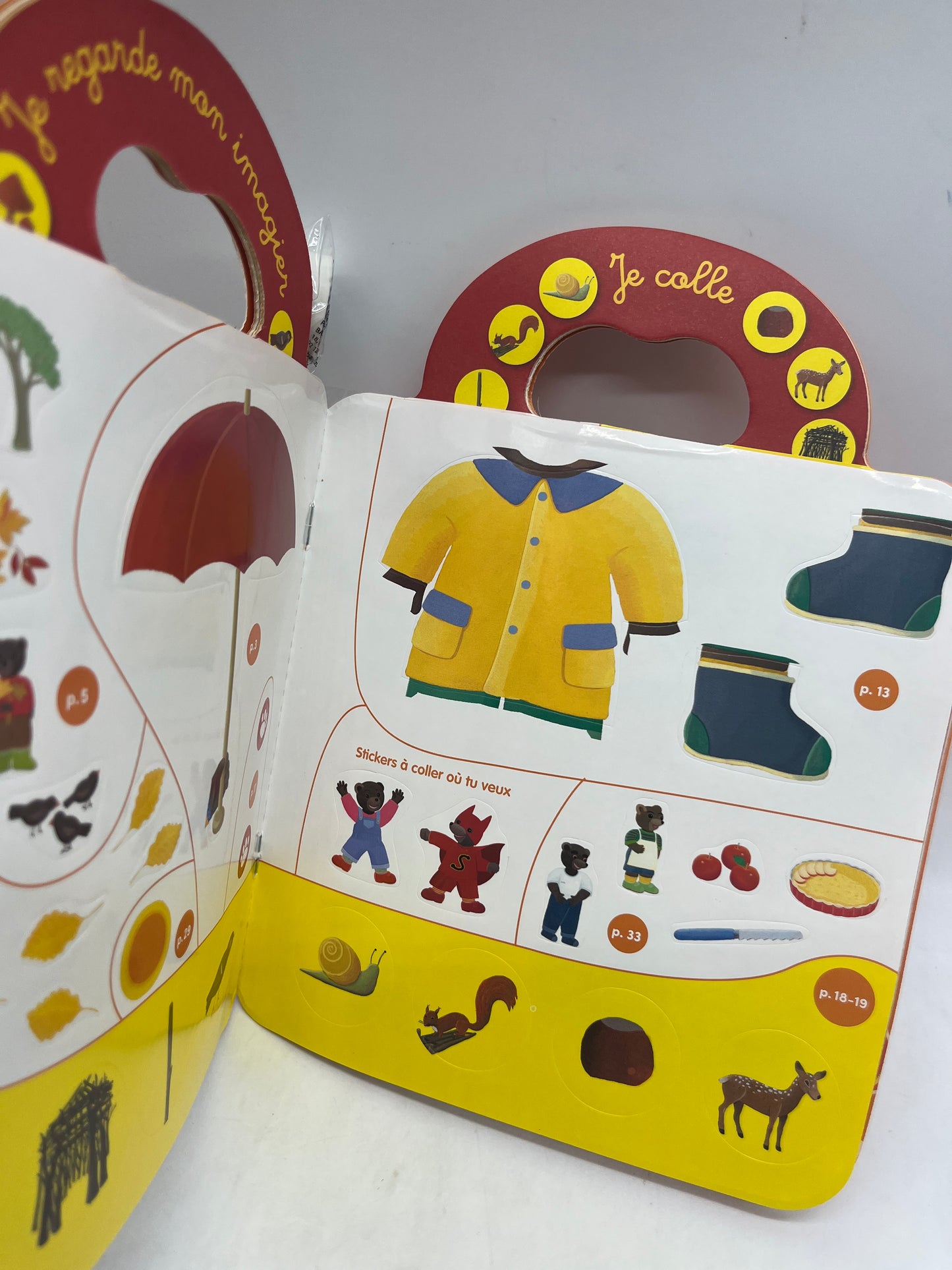 Magazine Je joue avec Petit ours brun jeux histoire stickers thème l’automne Neuf !