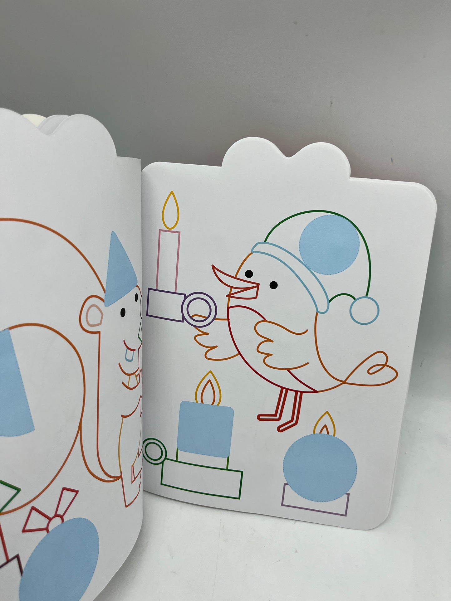 Livre d’activité Magazine Je colorie et colle  avec autocollant géant et repositionnable  thème Noël Neuf