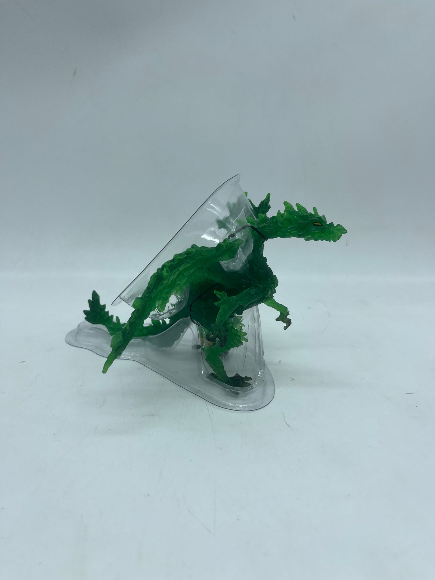 Figurine Plastoy Dragon Vert transparent Neuf avec étiquette