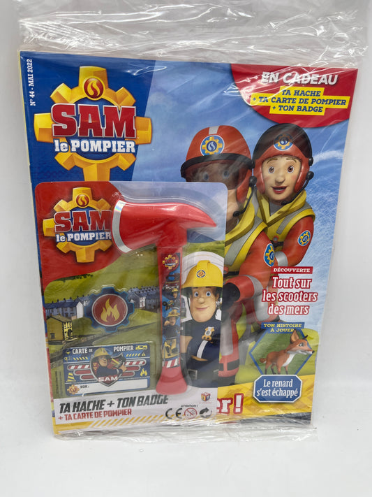 Livre d’activité Magazine disney Sam le pompier avec son kit de pompier son bagde sa hache sa carte de pompier Neuf sous blister