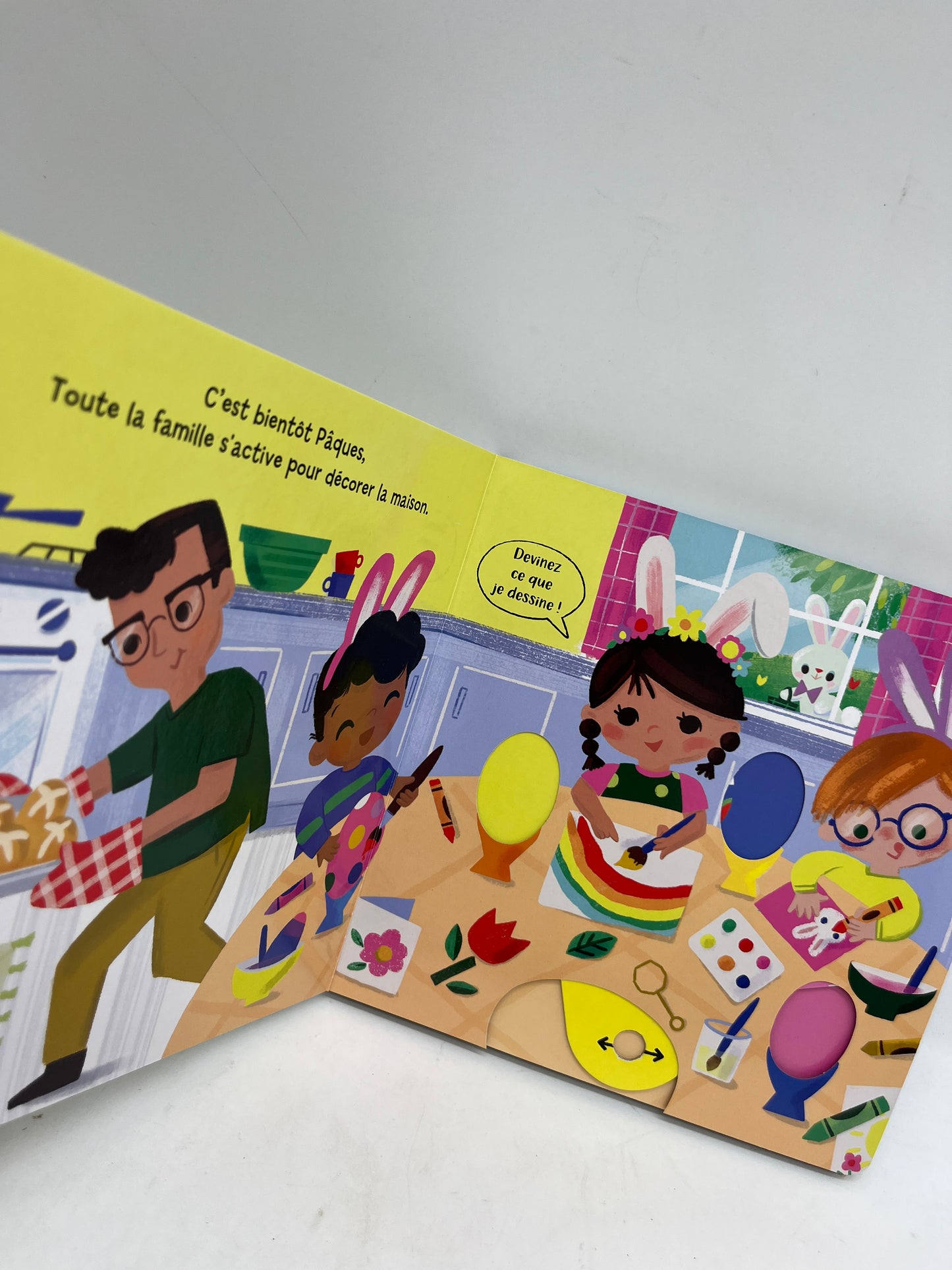 Livre ma première chasse aux oeuf neuf livre animé avec tirette spécial Pâques