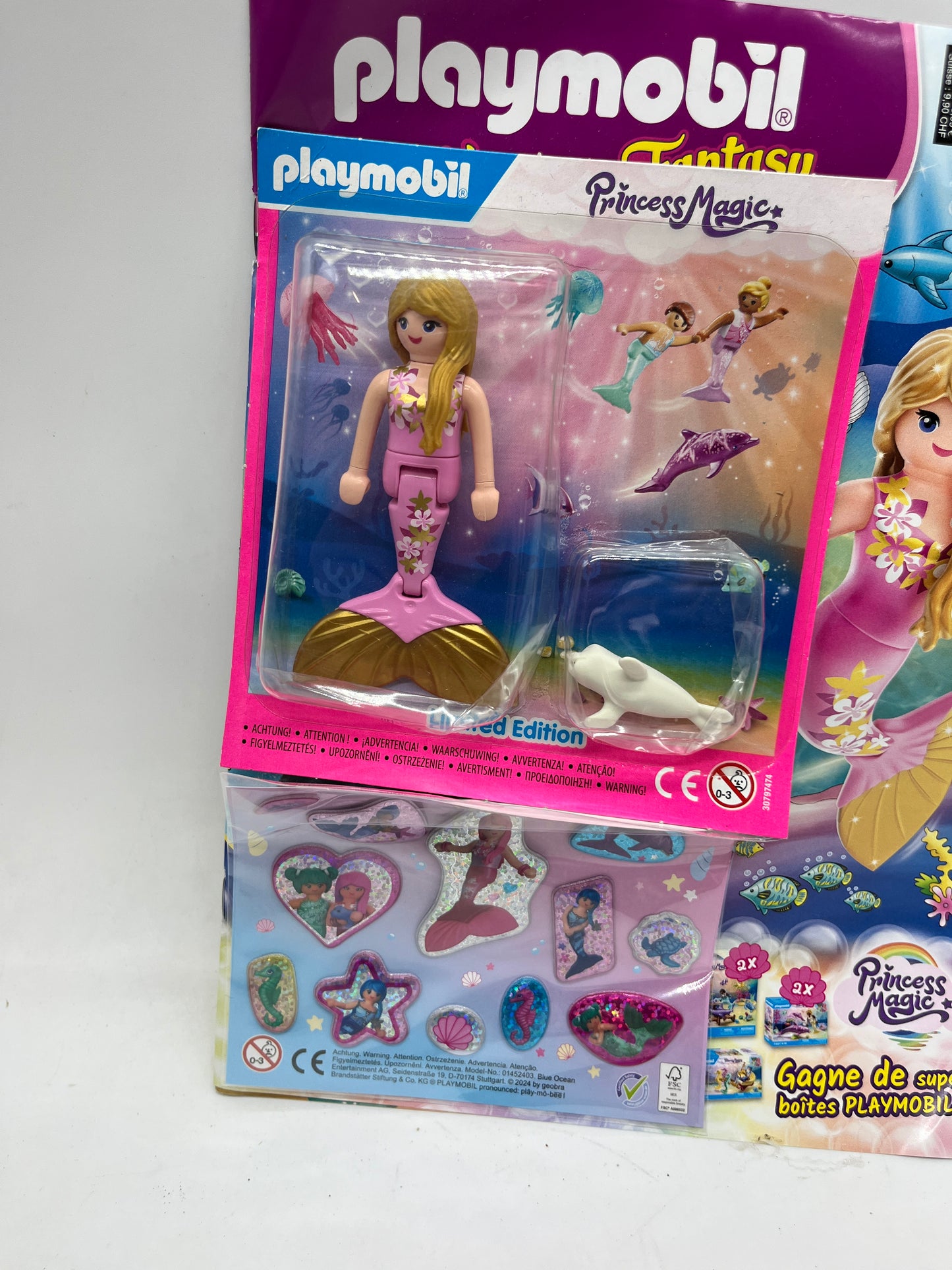 Livre D’activité magazine Playmobil  girls avec sa figurine Sirène et son bébé phoque jamais ouvert Neuf