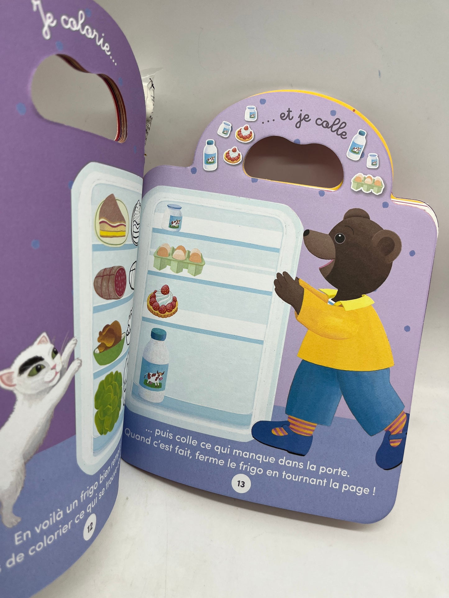 Livre d’activité Magazine Je joue avec Petit ours brun jeux histoire stickers Neuf thème La cuisine ! Jeux activité stickers