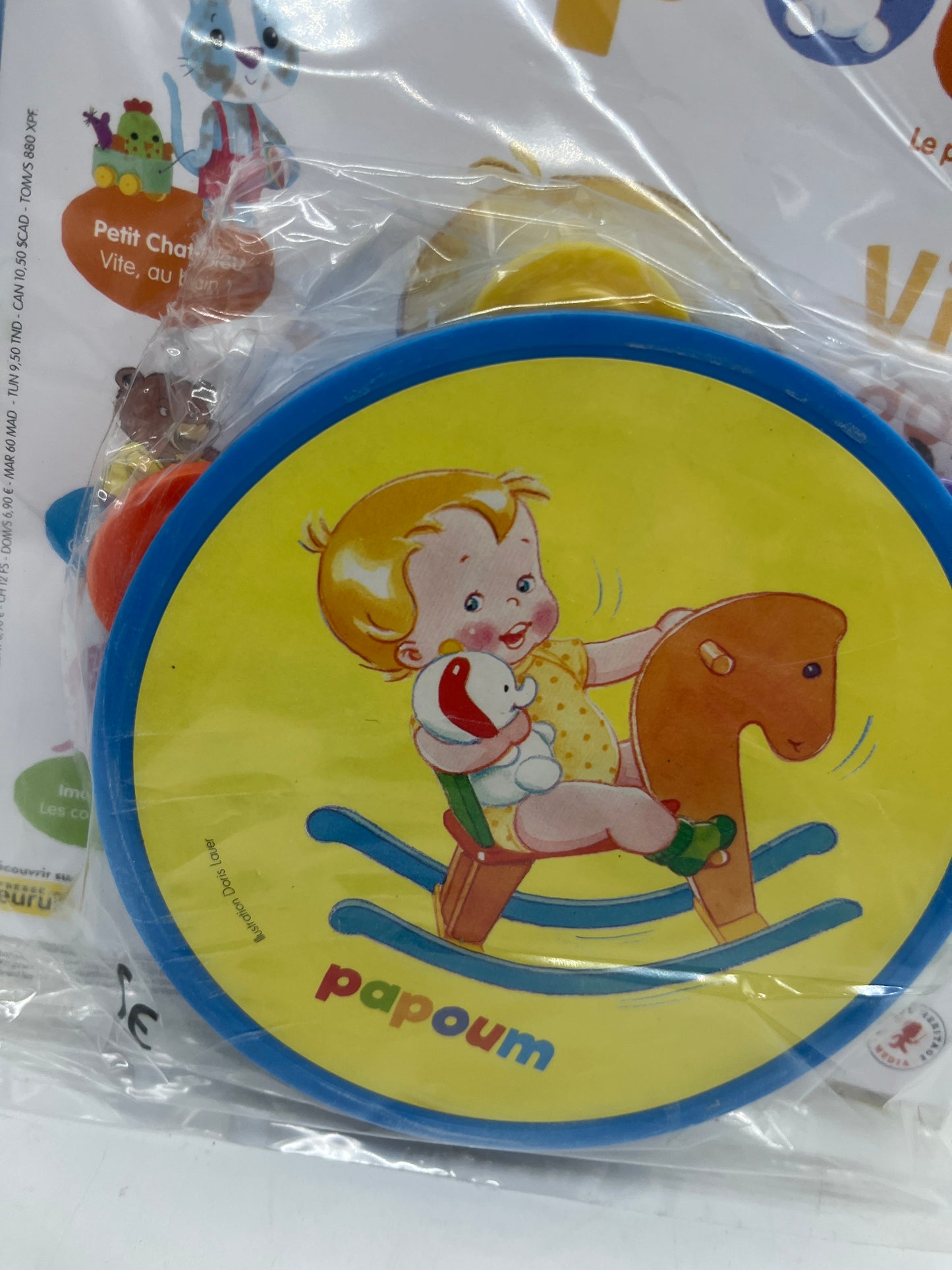 livre d’activité Magazine Papoum avec son tambourin neuf sous blister!