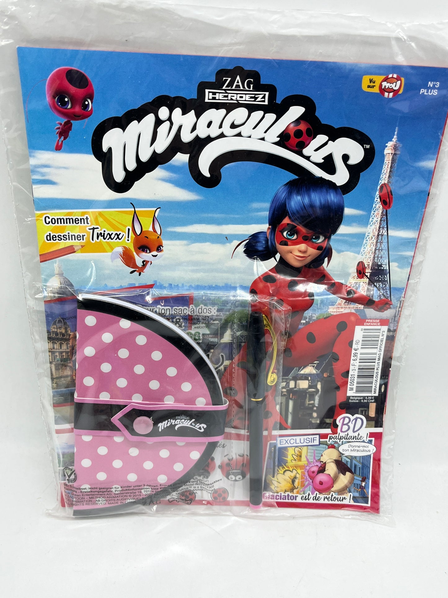 Livre d’activité magazines Disney Le journal de Ladybug Miraculous avec son set papeterie sous blister