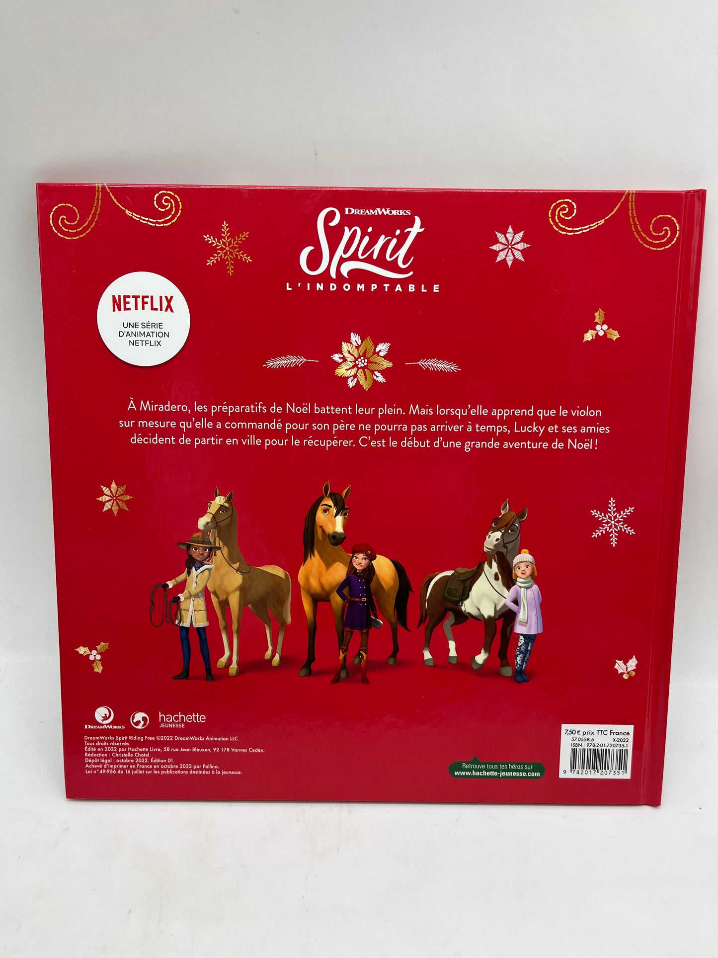 Livre histoire Disney Spirit l’indomptable L’aventure de Noël Neuf chevaux