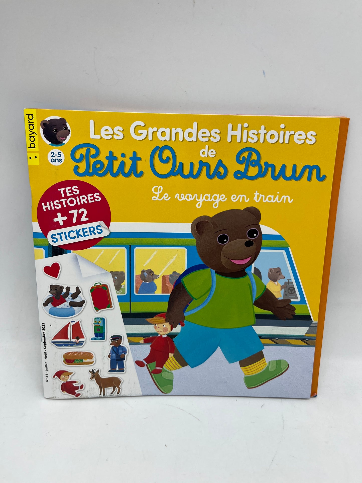 Livre d’activité magazine Les grandes histoires  de Petit Ours Brun thème le voyage en train Neuf ! Avec gommettes et imagier