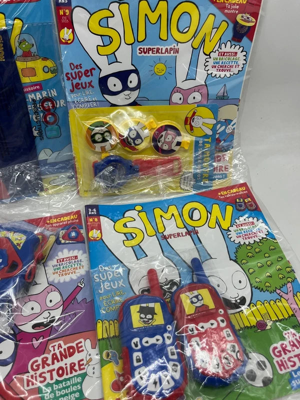 Lot de 4 magazines livres d’activités Simon SuperLapin avec ces accessoires Neuf &nbsp;