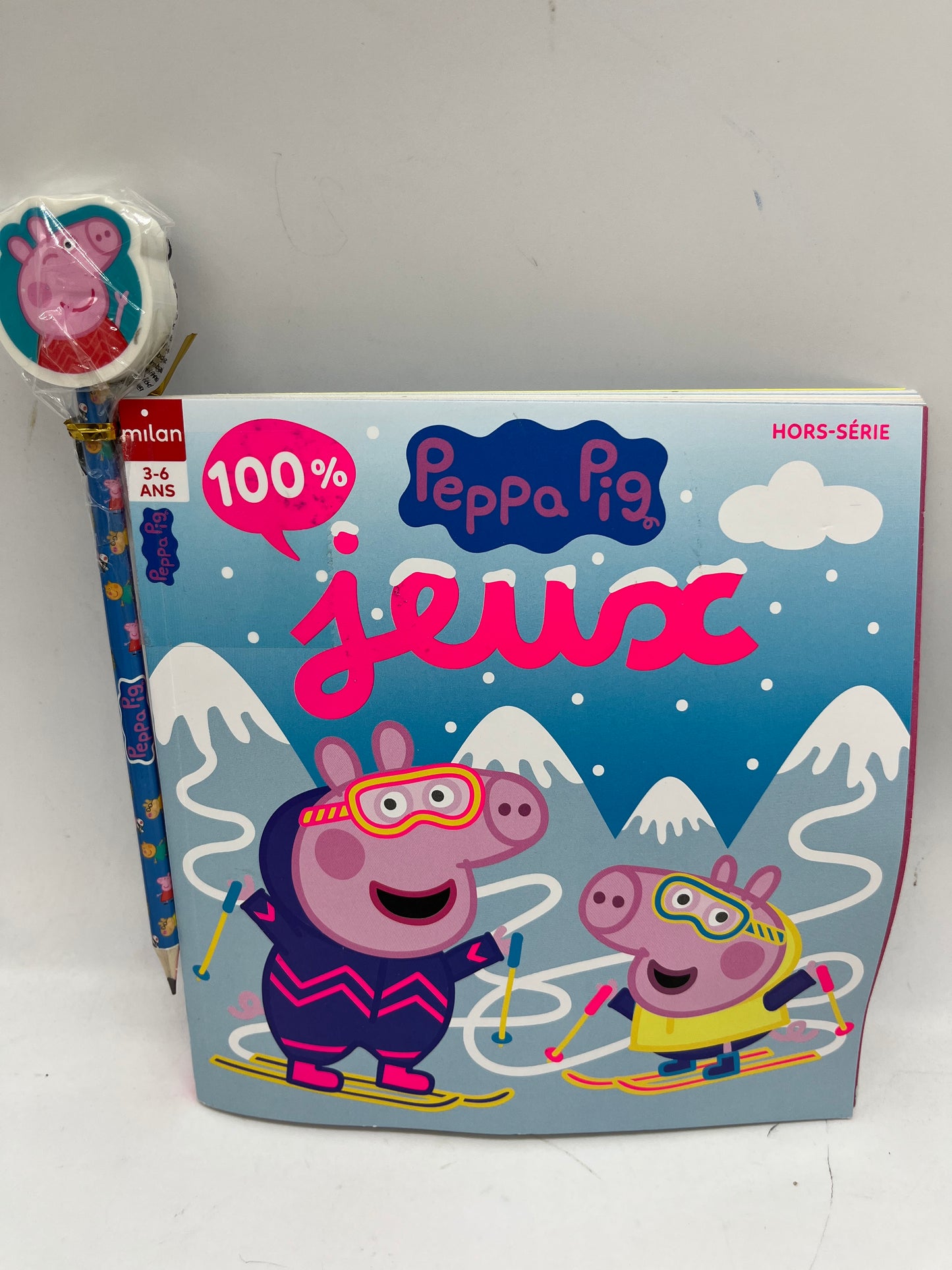 Livre d'activité 3- 6 ans 100% jeux Peppa pig Neuf avec son crayon Histoire jeux Thème Hiver Neuf