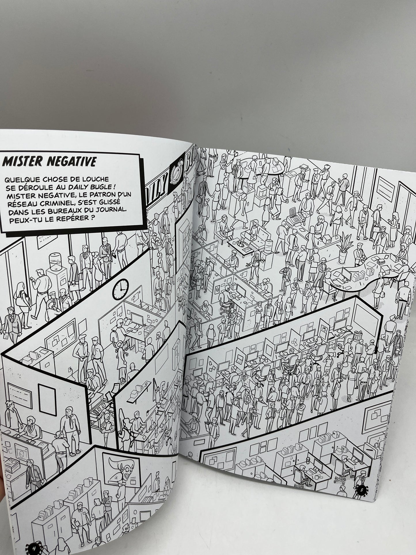 livre Cherche et trouve thème Spiderman spidey  Où se cache Spider-man Marvel à colorier  Neuf
