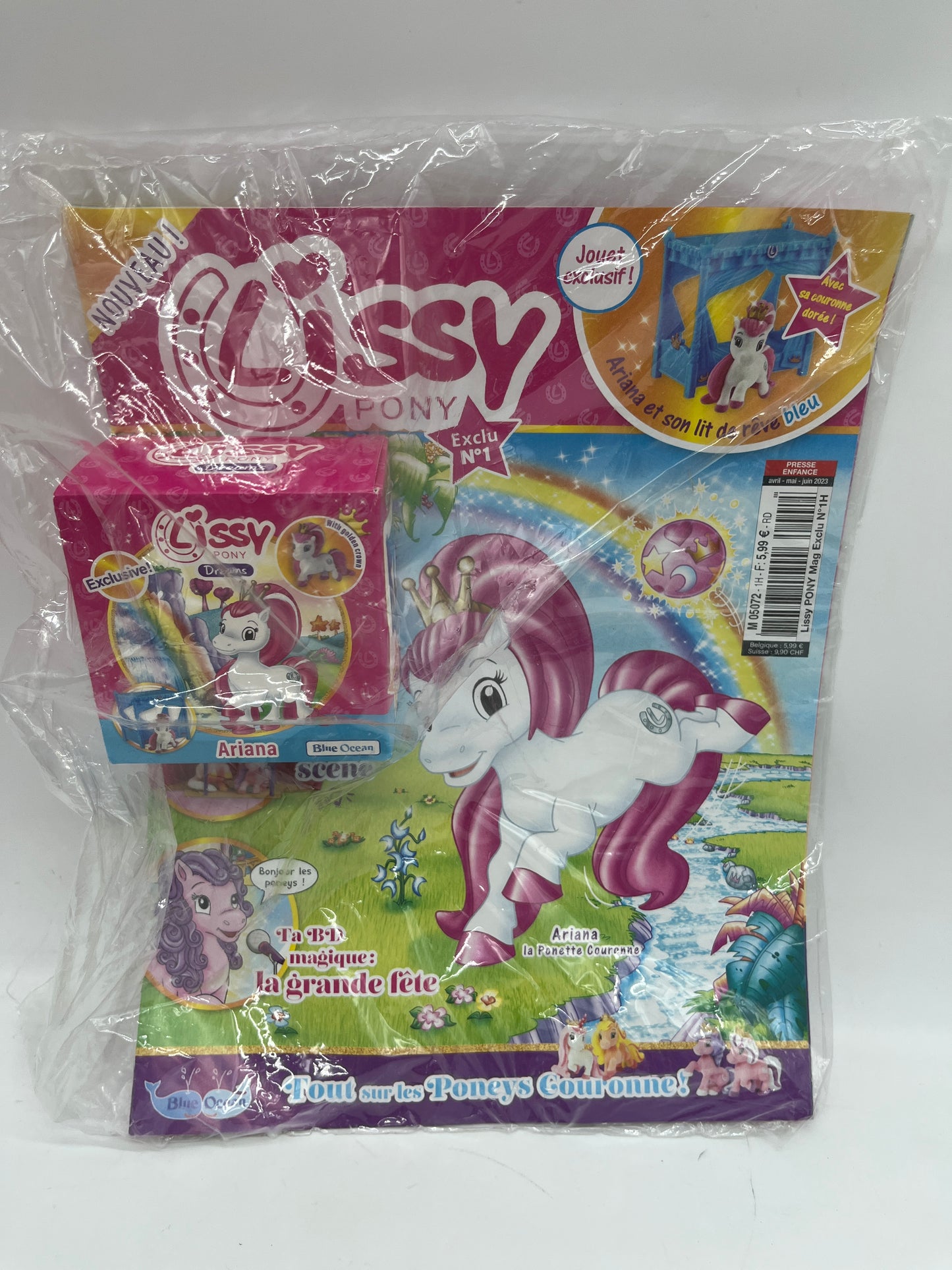 livre d’activité Magazine Lissy Pony avec son jouet Ariana et son lit Bleu Neuf !!
