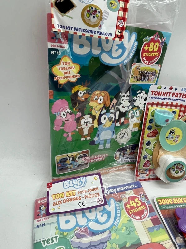Lot de 2 livres d'activité magazine Bluey Neuf avec ces jouets