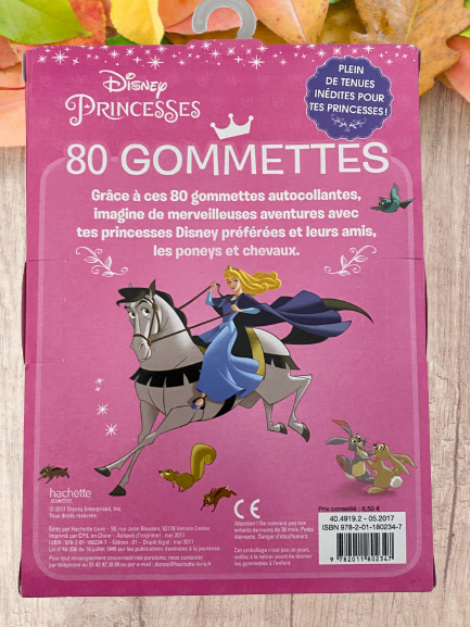 Paquet de 80 gommettes Habille tes princesses Poneys et chevaux !
