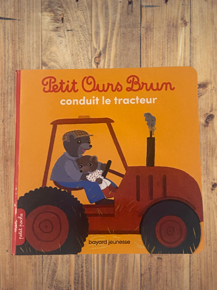 Livre Petit Ours Brun conduit le tracteur  Modèle entièrement souple Neuf !