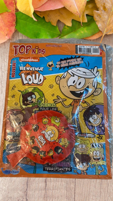 Magazine Hors serie Bienvenue chez les loud jeu histoire activité Neuf ! avec son coussin