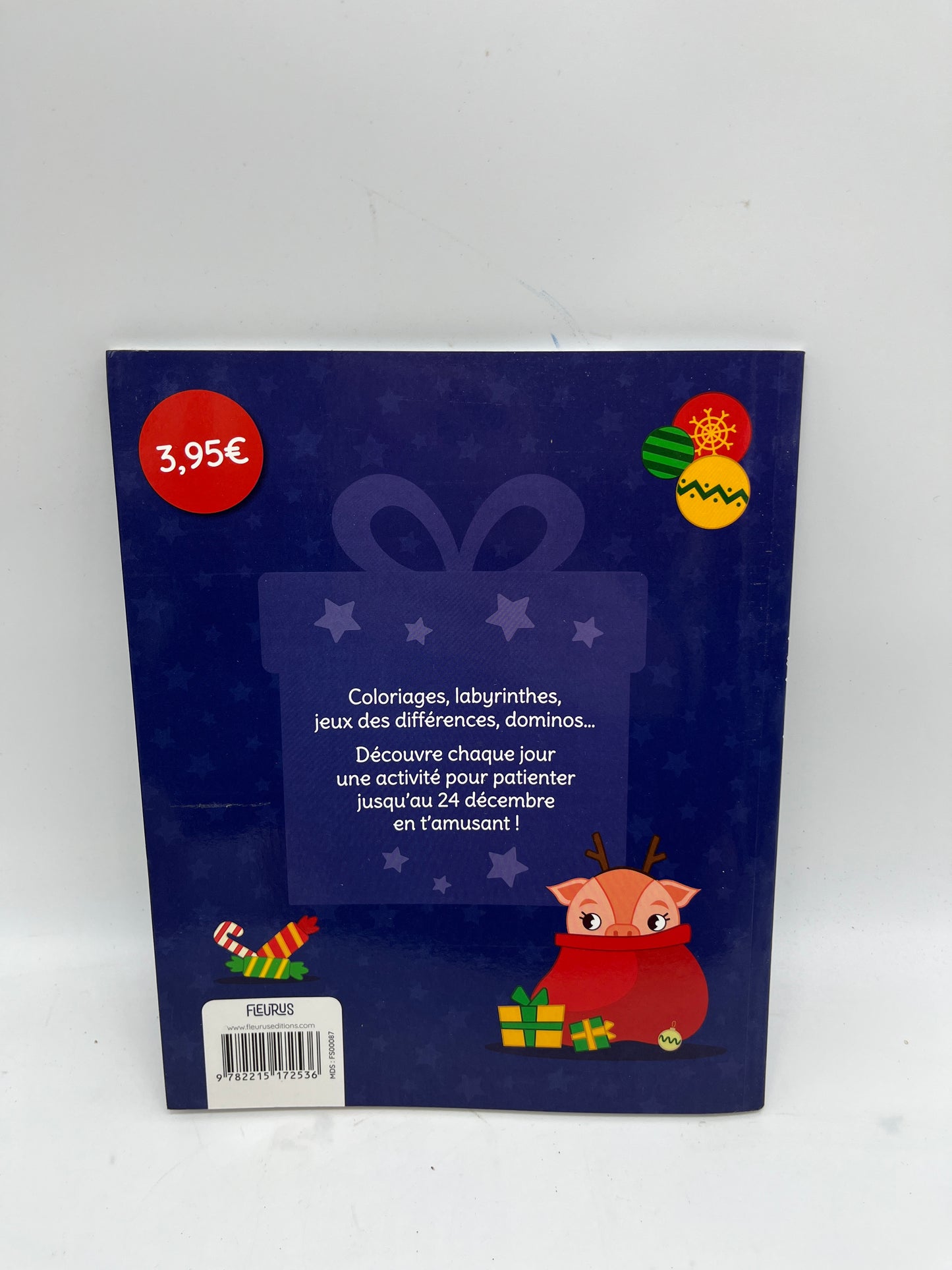 Livre de Noël 24 jeux et coloriages spécial Noël