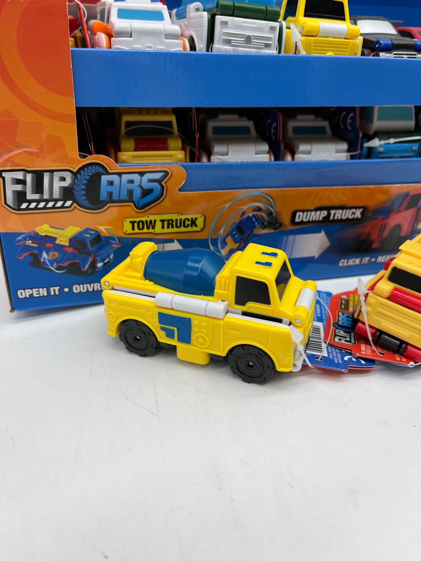 Lot de 2 voitures transformable Flips Cars 2 en 1 Neuf Pack Jaune