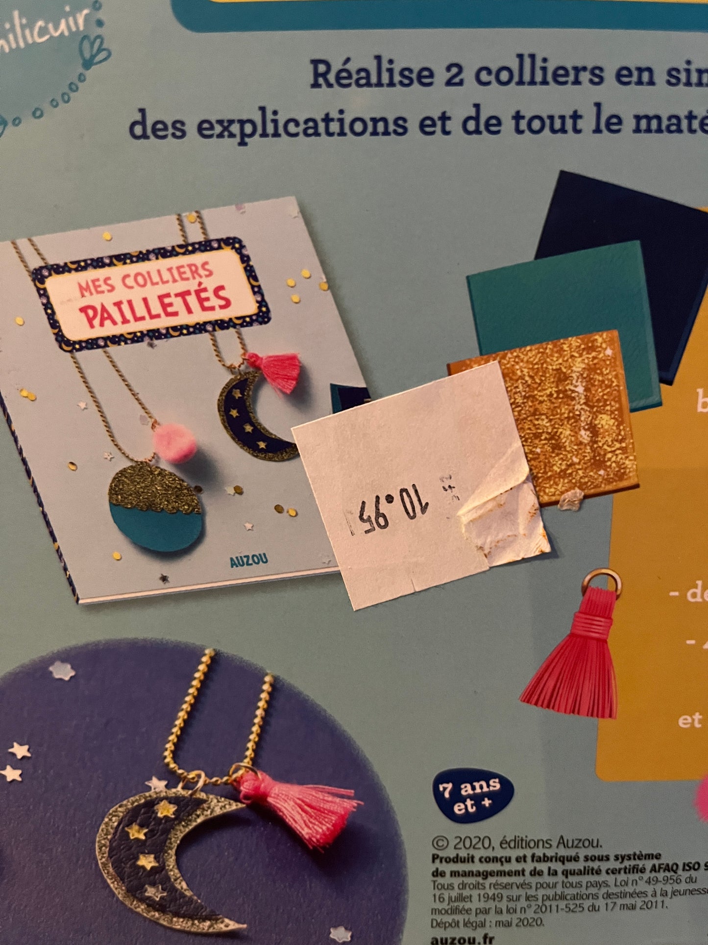 Coffret Bijoux  Mes colliers pailletés activité manuelle Edition Auzou Neuf