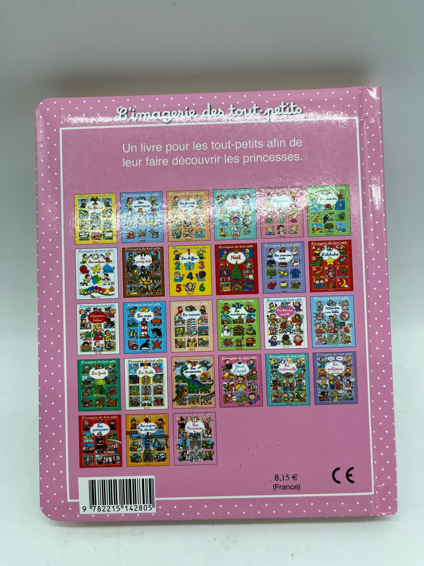 livre Imagerie des touts petits Éditions Fleurus thème Les princesses Neuf jamais ouvert
