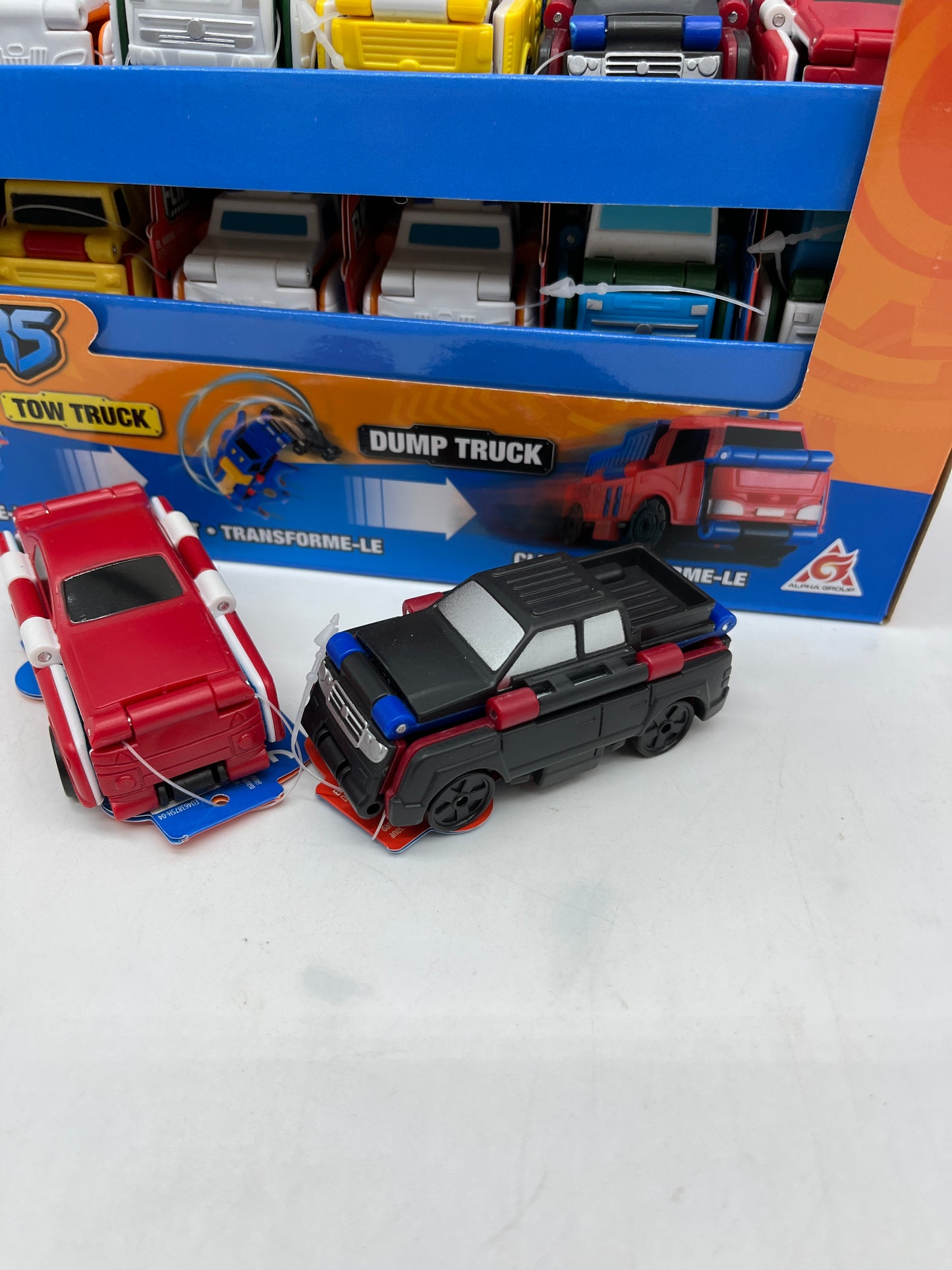 Lot de 2 voitures transformable Flips Cars 2 en 1 Neuf Pack Rouge et noir