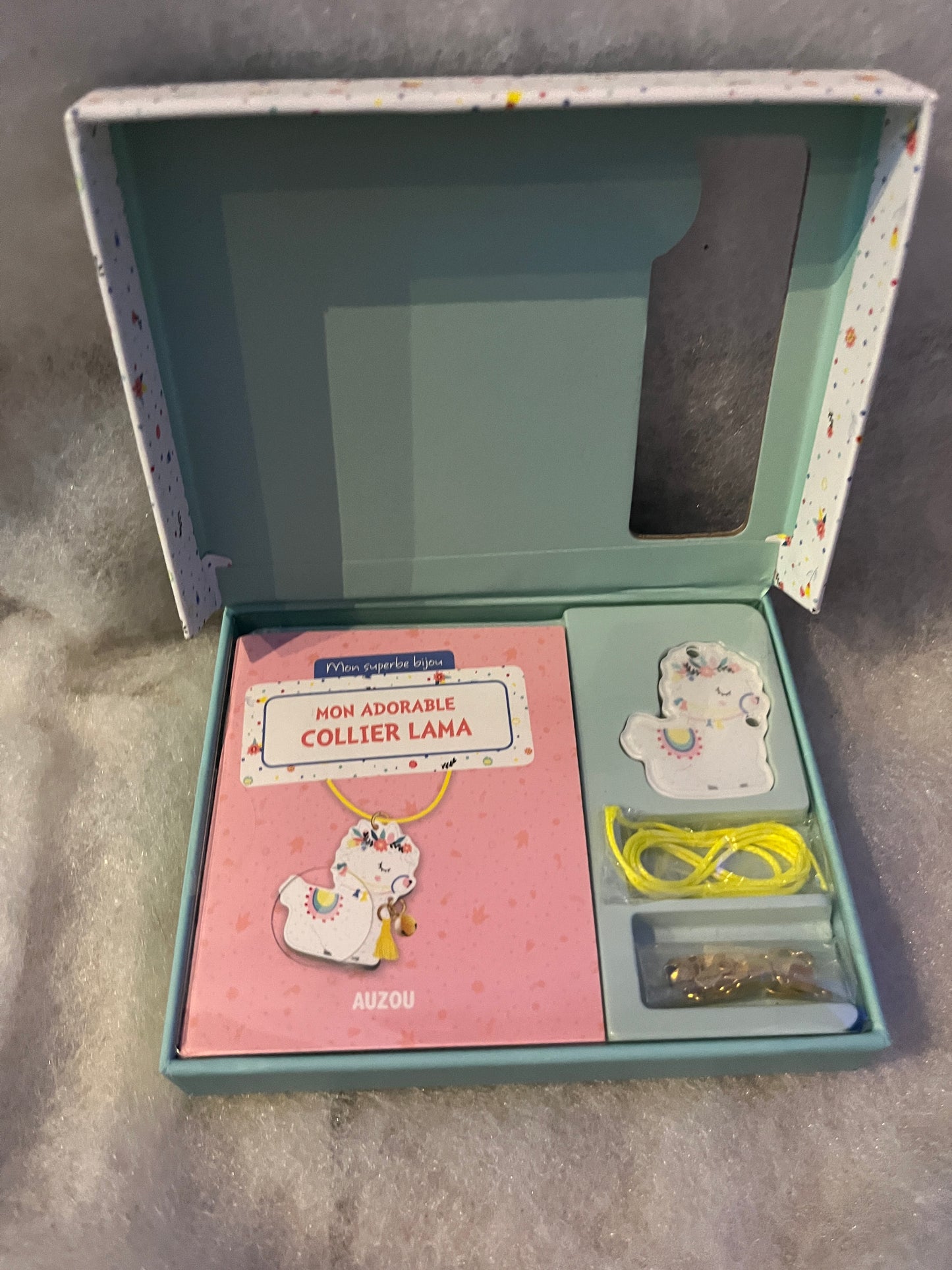 Coffret Bijoux Mon adorable Lama activité manuelle Edition Auzou Neuf