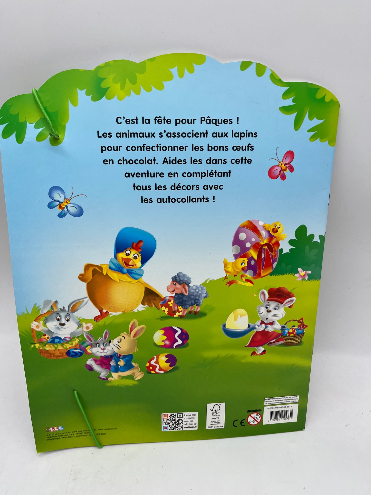 Livre d’activité C’est la fête pour Pâques  avec plus de 300 stickers pour décorer tes merveilleux décors Neuf