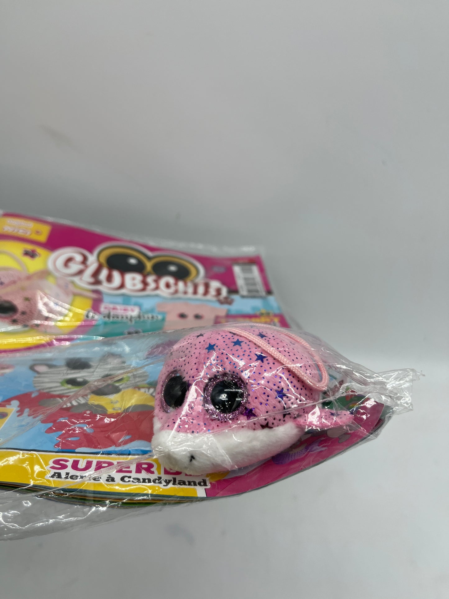 Livre d’activité Magazine Glubschies Disney Avec sa peluche dauphin  Neuf sous blister