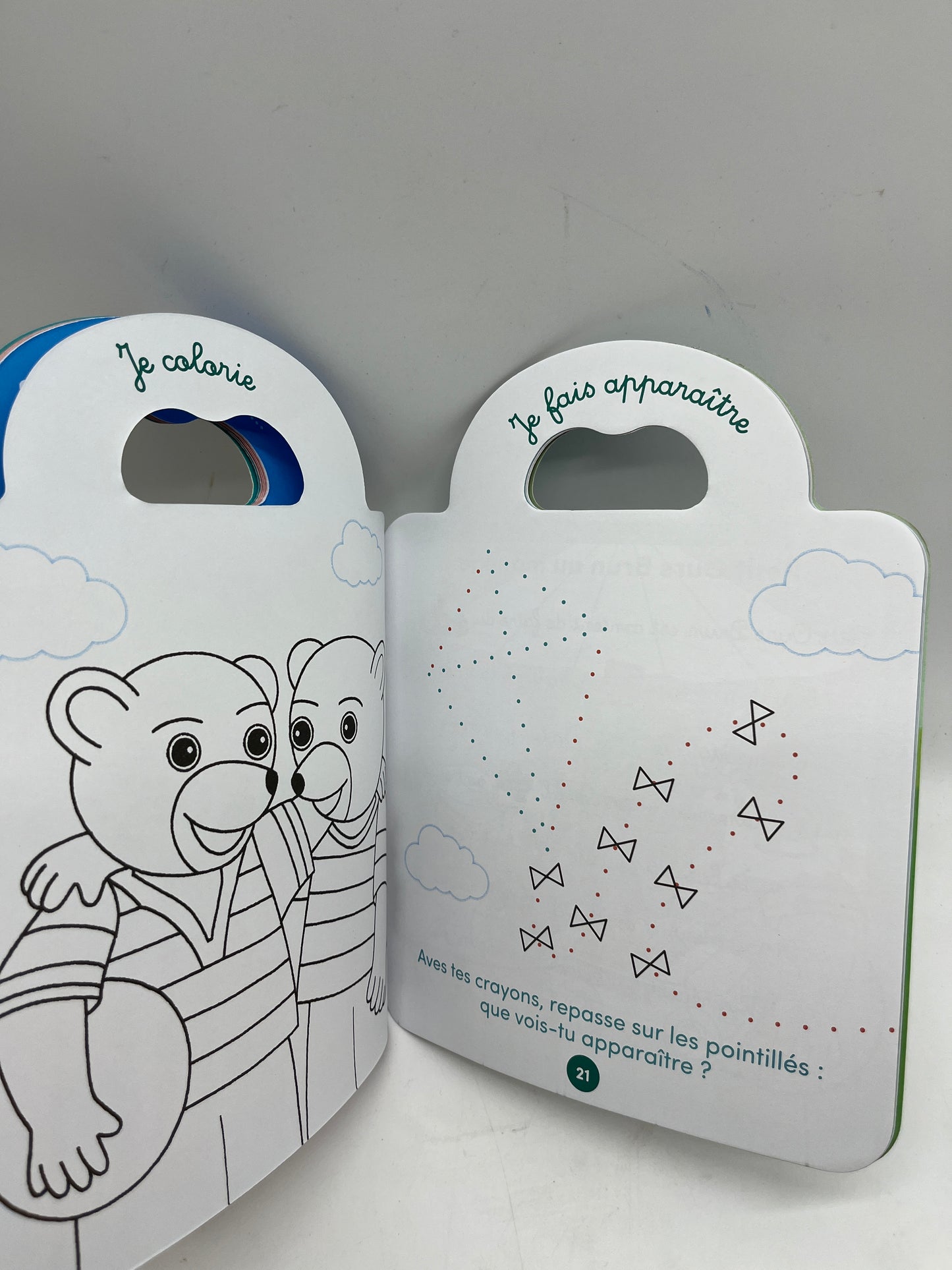 Livre d’activité Magazines Je colorie avec Petit ours brun thème automne Neuf