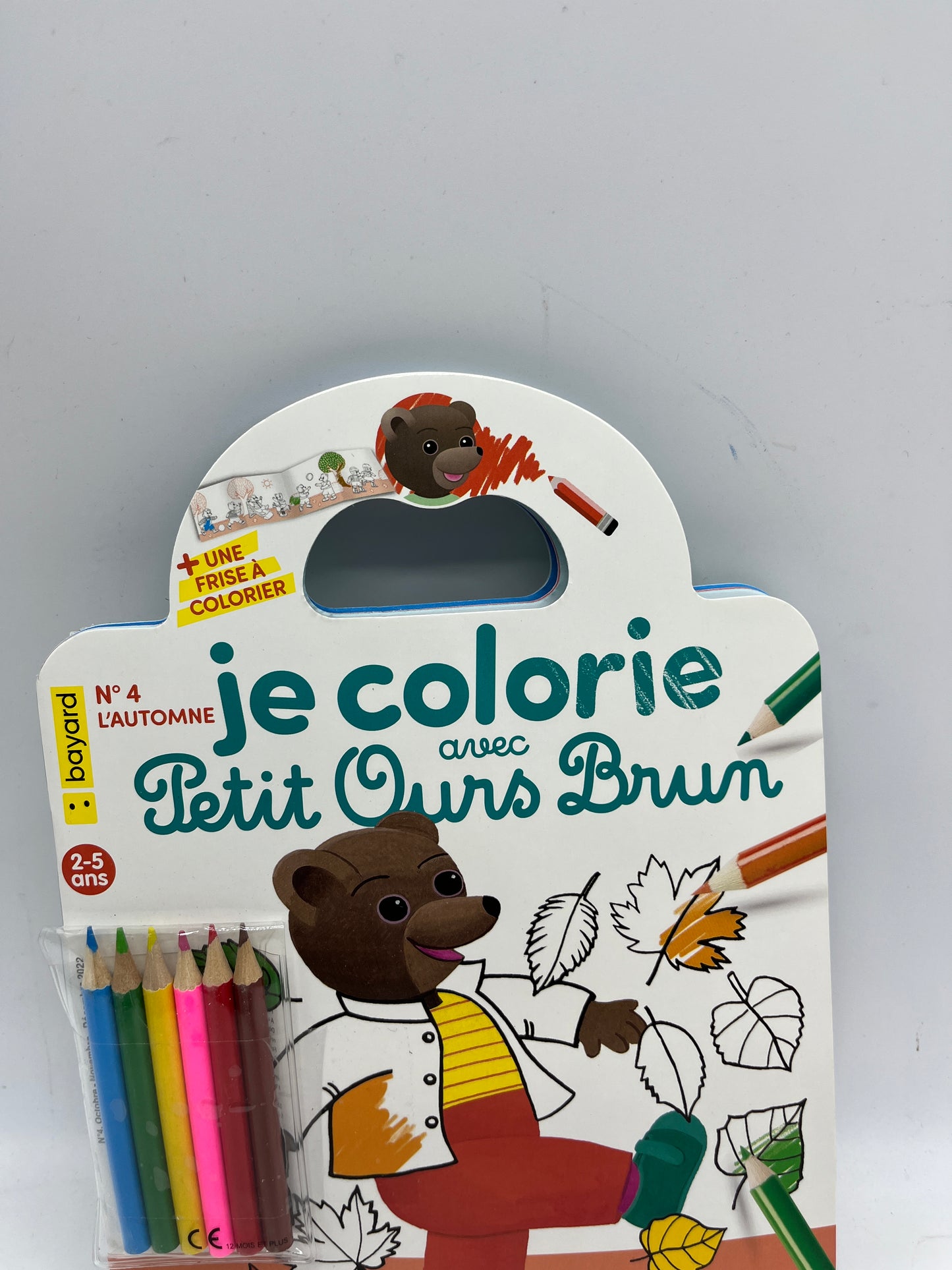 Livre d’activité Magazines Je colorie avec Petit ours brun thème automne Neuf