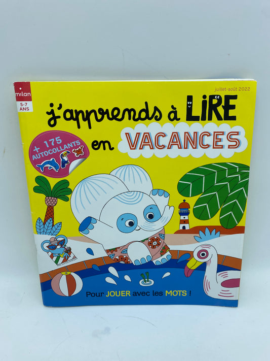 Livre d’activité J’apprends à lire en vacances avec ses stickers Neuf